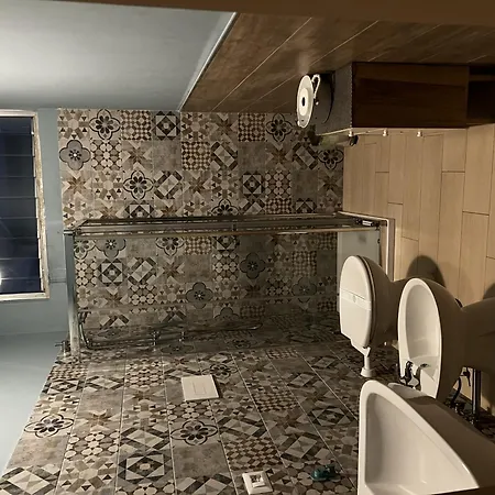 Amaretrani Guest house